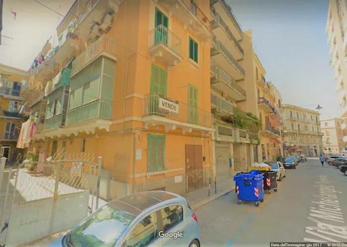 Signorile Street - Near The Sea Apartment *